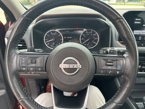 Used 2023 Nissan Rogue SL w/ SL Premium Package AWD/4WD image 12