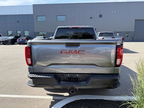 Used 2021 GMC Sierra 1500 4x4 Double Cab w/ Sierra Value Package image 4