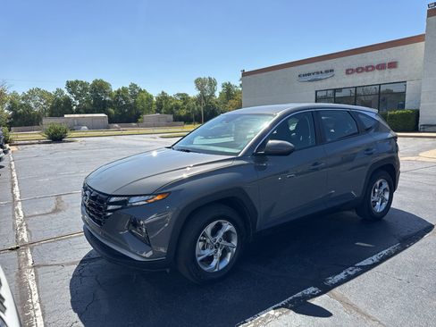 Used 2024 Hyundai Tucson SE FWD image 4