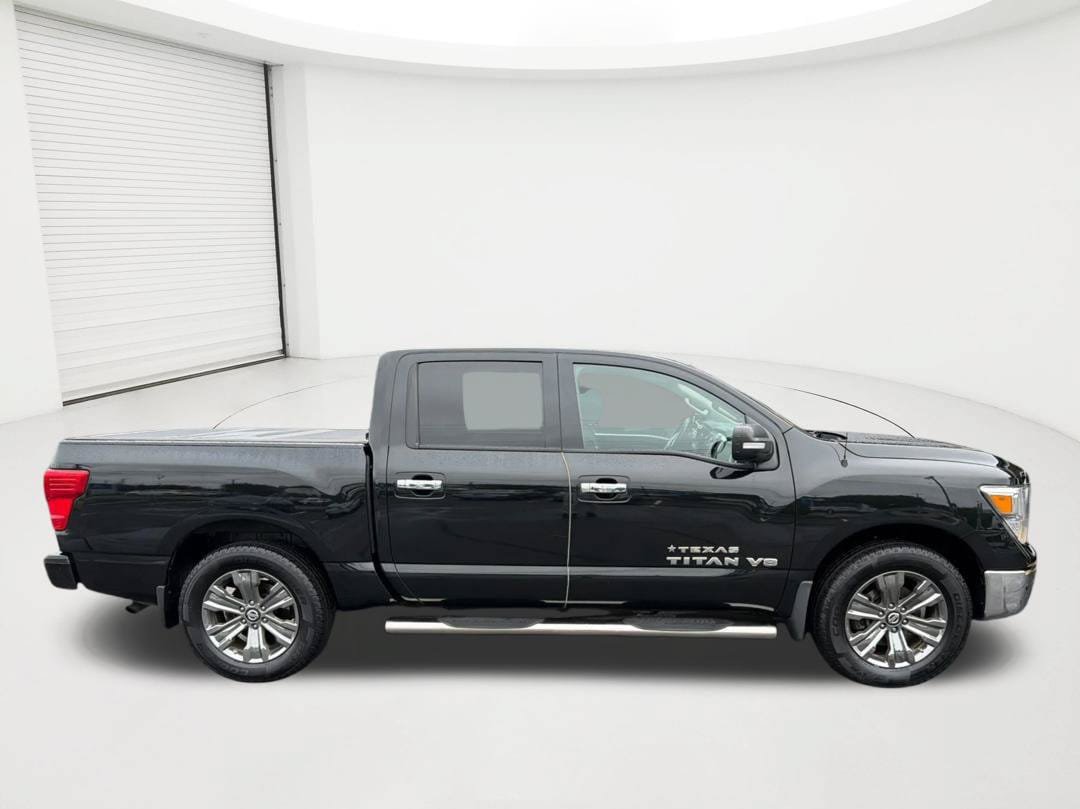 Used 2019 Nissan Titan SV w/ SV Convenience Package AWD/4WD image 5