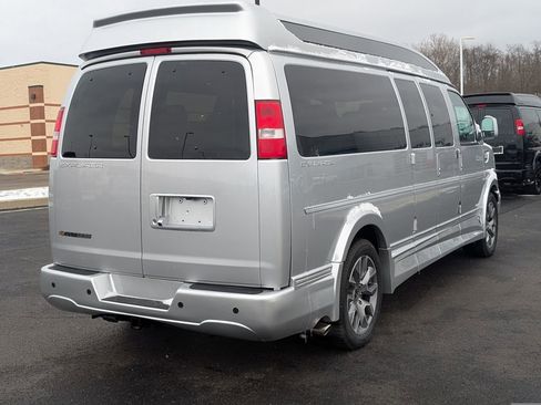 New 2026 Chevrolet Express 2500 Extended w/ Driver Convenience Package image 7