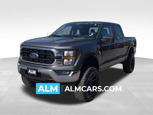 Used 2023 Ford F150 XLT image 1
