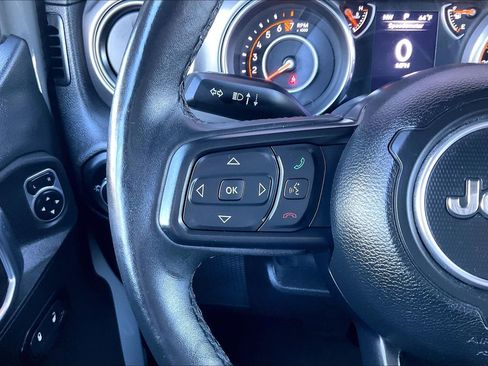 Used 2019 Jeep Wrangler Sport image 10
