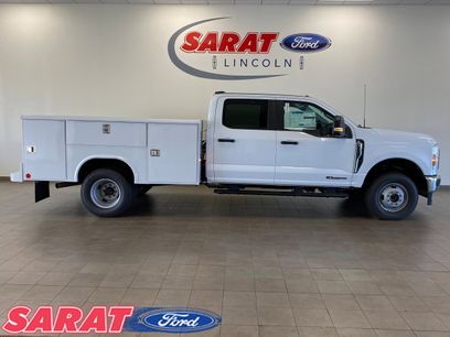 New 2025 Ford F350 XL w/ XL Chrome Package