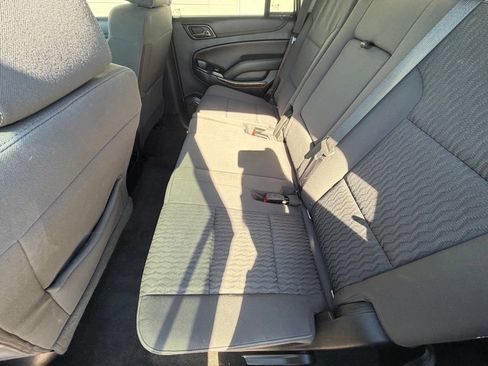 Used 2019 Chevrolet Tahoe LS w/ All-Season Package RWD image 12