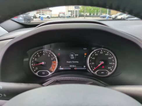 Used 2020 Jeep Renegade Limited FWD image 23