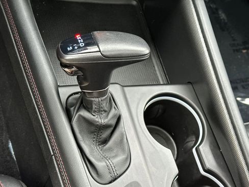 Used 2024 Dodge Durango GT image 25