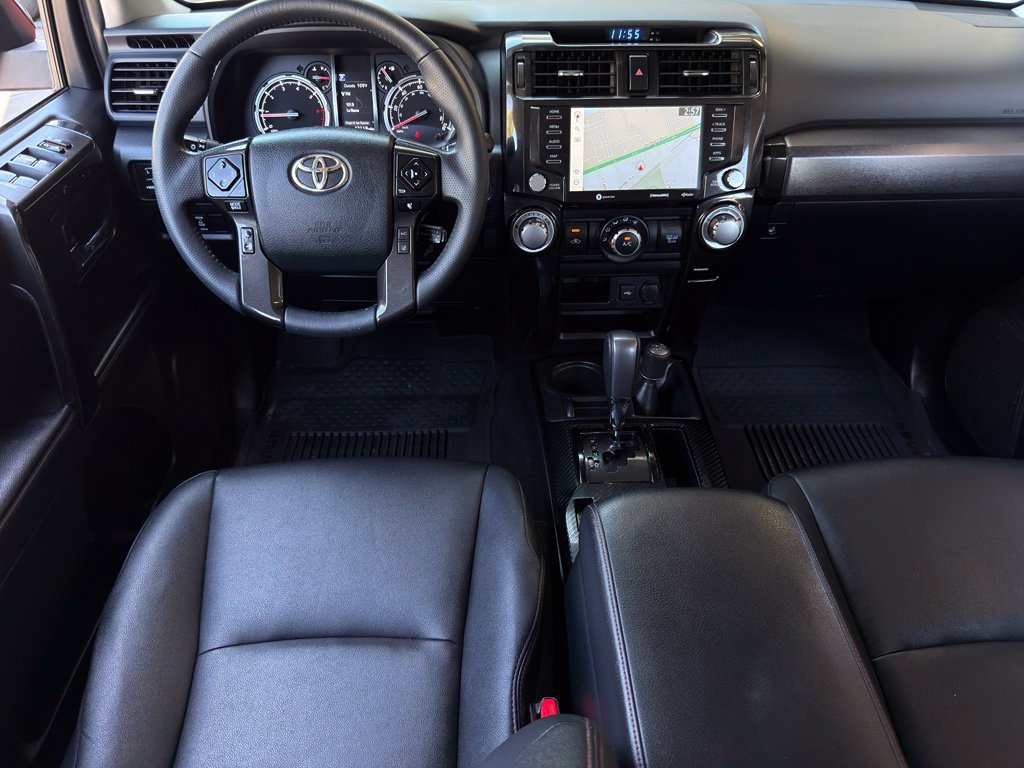 Used 2021 Toyota 4Runner Venture w/ Moonroof Package AWD/4WD image 14