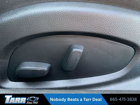 Used 2023 Chevrolet Camaro LT RWD image 14