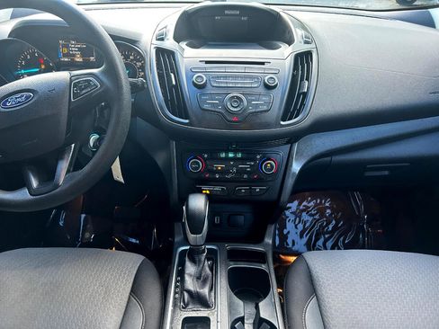Used 2018 Ford Escape SE image 22