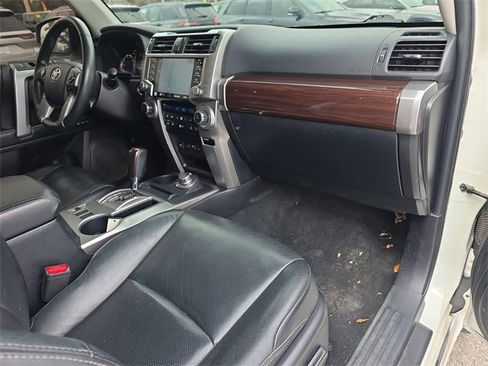 Used 2020 Toyota 4Runner Limited image 11