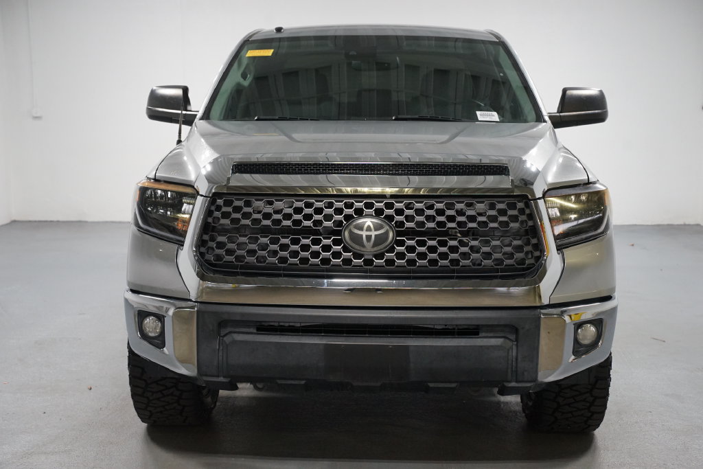 Used 2019 Toyota Tundra SR5 w/ SR5 Upgrade Package RWD image 2