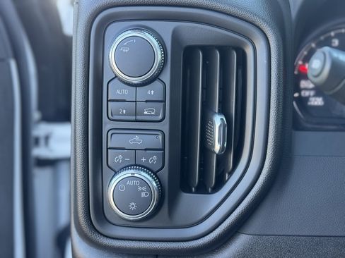 Used 2025 GMC Sierra 1500 Pro w/ Pro Value Package image 20