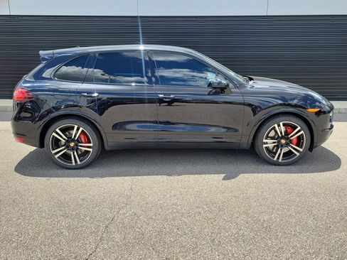 Used 2014 Porsche Cayenne AWD/4WD image 7
