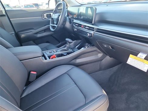 New 2026 Kia Sorento S image 18