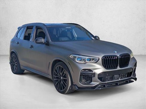 Used 2023 BMW X5 xDrive40i w/ Executive Package AWD/4WD image 3