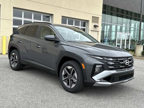 New 2026 Hyundai Tucson SEL image 2