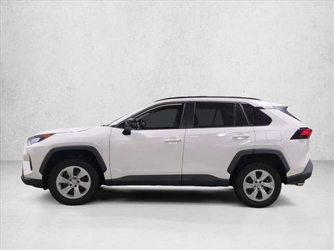 Certified 2020 Toyota RAV4 LE FWD image 8