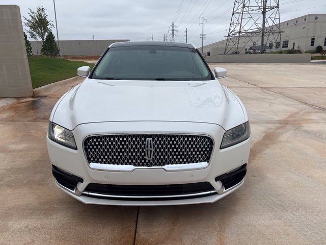 Used 2018 Lincoln Continental Select FWD image 2