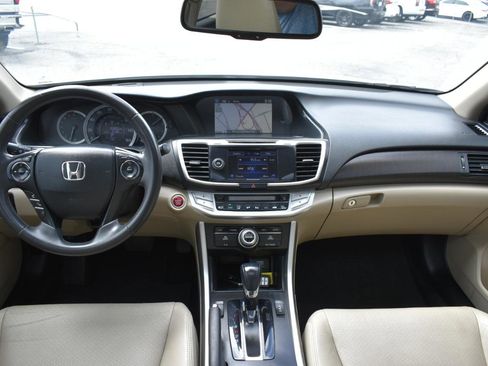Used 2015 Honda Accord EX-L image 11