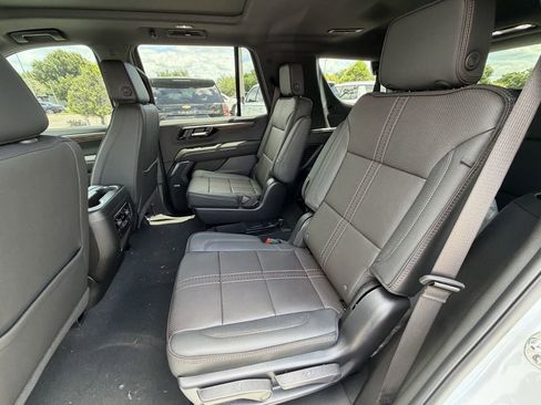 New 2026 Chevrolet Tahoe High Country RWD image 17