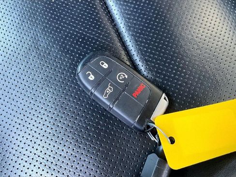 Used 2024 Dodge Durango GT image 36