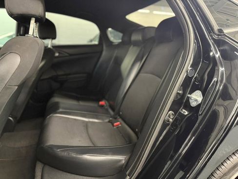 Used 2021 Honda Civic Sport image 27