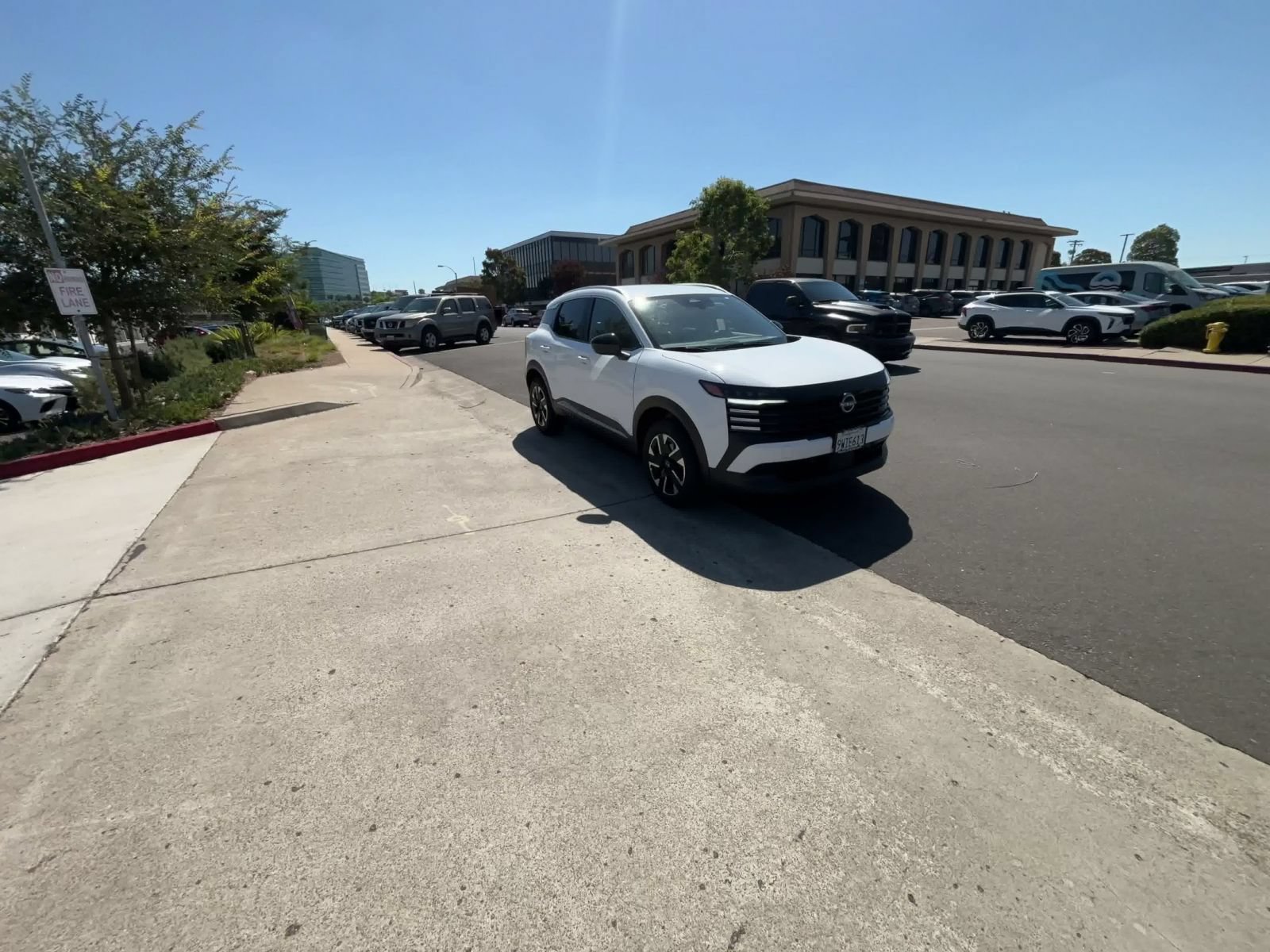 Used 2026 Nissan Kicks SV w/ Cold Weather Package AWD/4WD image 3