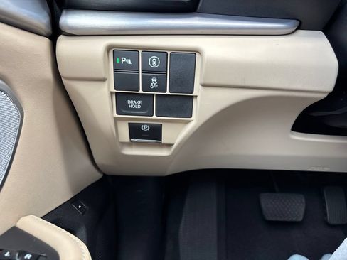 Certified 2023 Acura RDX FWD w/ Technology Package image 38