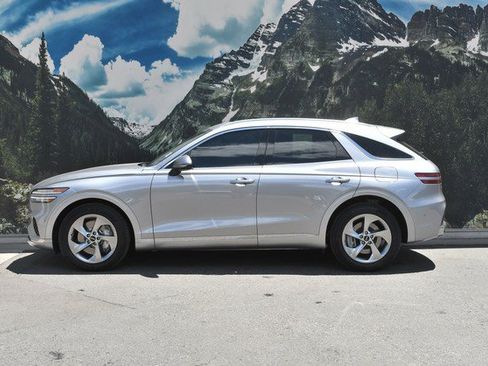 Used 2026 Genesis GV70 2.5T Advanced AWD/4WD image 7