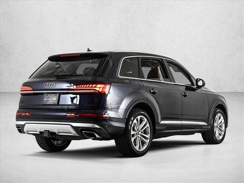 Certified 2025 Audi Q7 2.0T Premium Plus w/ Premium Plus Package AWD/4WD image 5