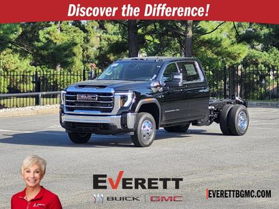 New 2026 GMC Sierra 3500 SLE w/ SLE Convenience Package