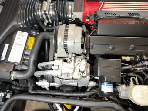 Used 1996 Chevrolet Corvette Coupe image 95