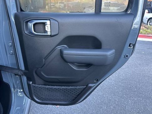 New 2026 Jeep Gladiator Rubicon image 16