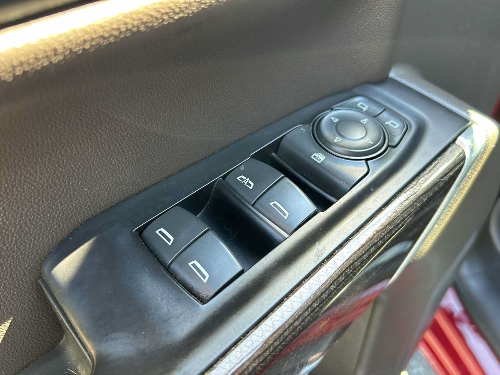 Used 2020 Chevrolet Silverado 1500 LT w/ All-Star Edition AWD/4WD image 12