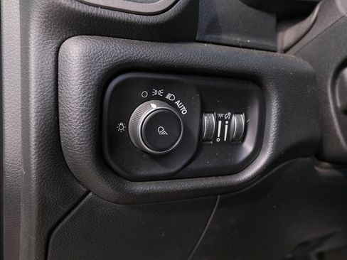 Used 2019 RAM 2500 Tradesman RWD image 13
