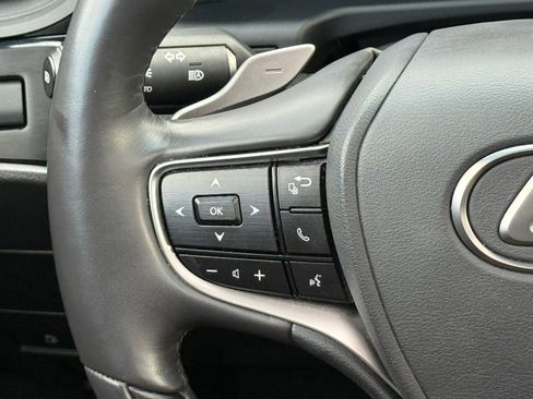 Used 2023 Lexus ES 350 Ultra Luxury image 25