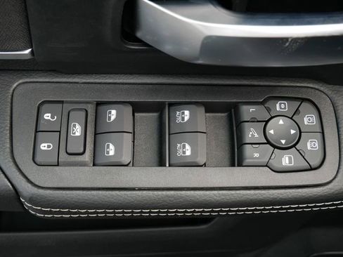 New 2026 RAM 3500 Big Horn AWD/4WD image 20