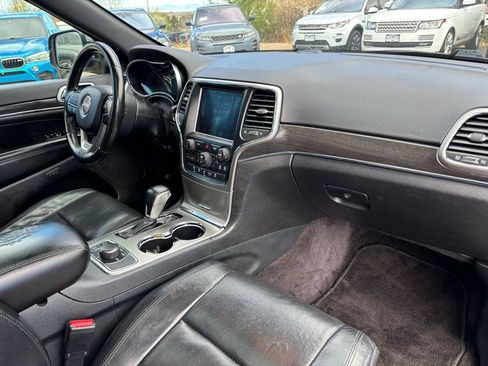 Used 2018 Jeep Grand Cherokee Limited w/ Luxury Group II AWD/4WD image 22