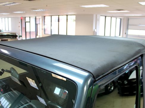 Used 2007 Jeep Wrangler Sahara w/ PWR Convenience Group image 28