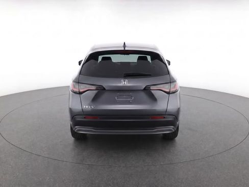 Used 2025 Honda HR-V LX image 3