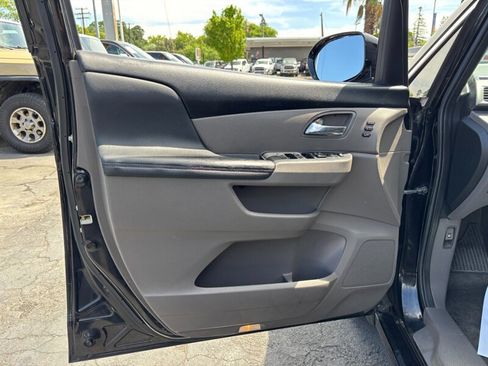 Used 2016 Honda Odyssey Touring image 17