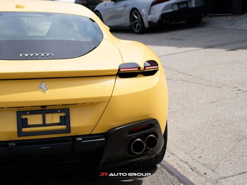 Used 2022 Ferrari Roma image 6