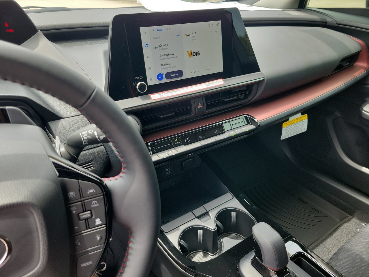 New 2026 Toyota Prius Plug-In Hybrid FWD image 22