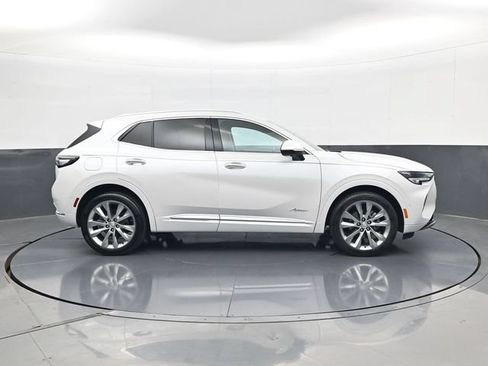 Used 2023 Buick Envision Avenir AWD/4WD image 4