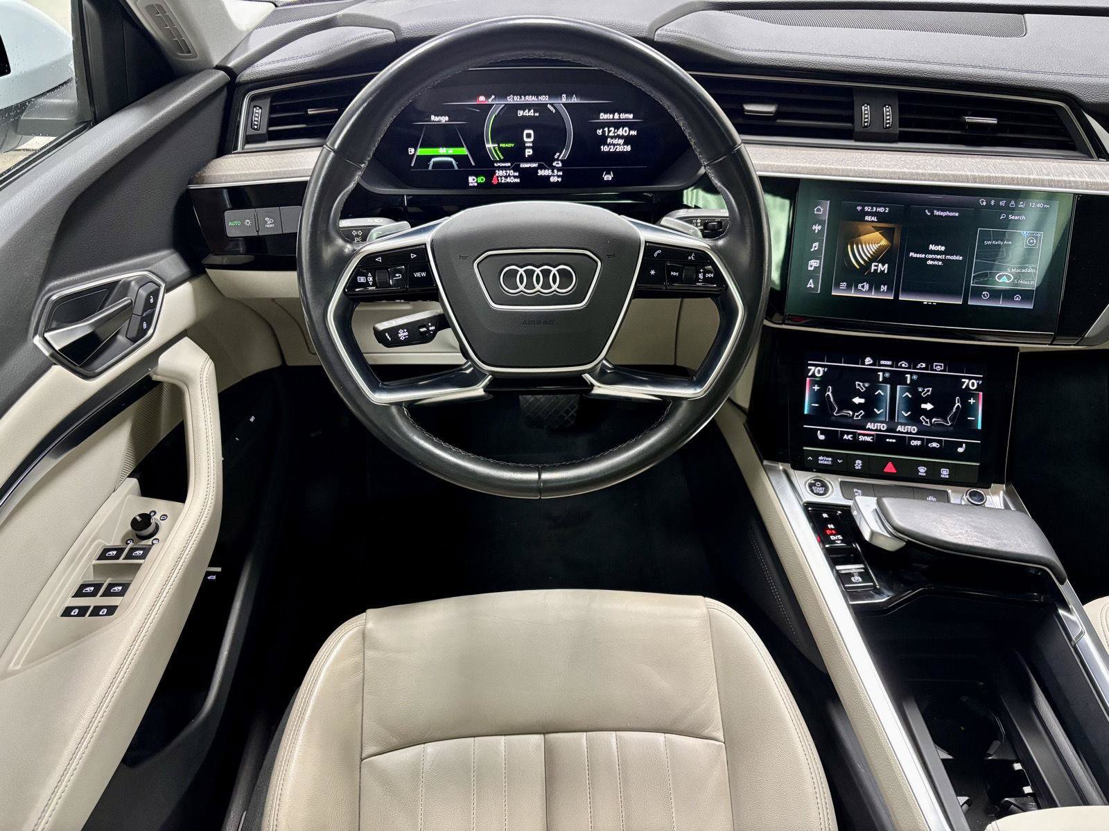 Used 2024 Audi Q8 e-tron Premium AWD/4WD image 2
