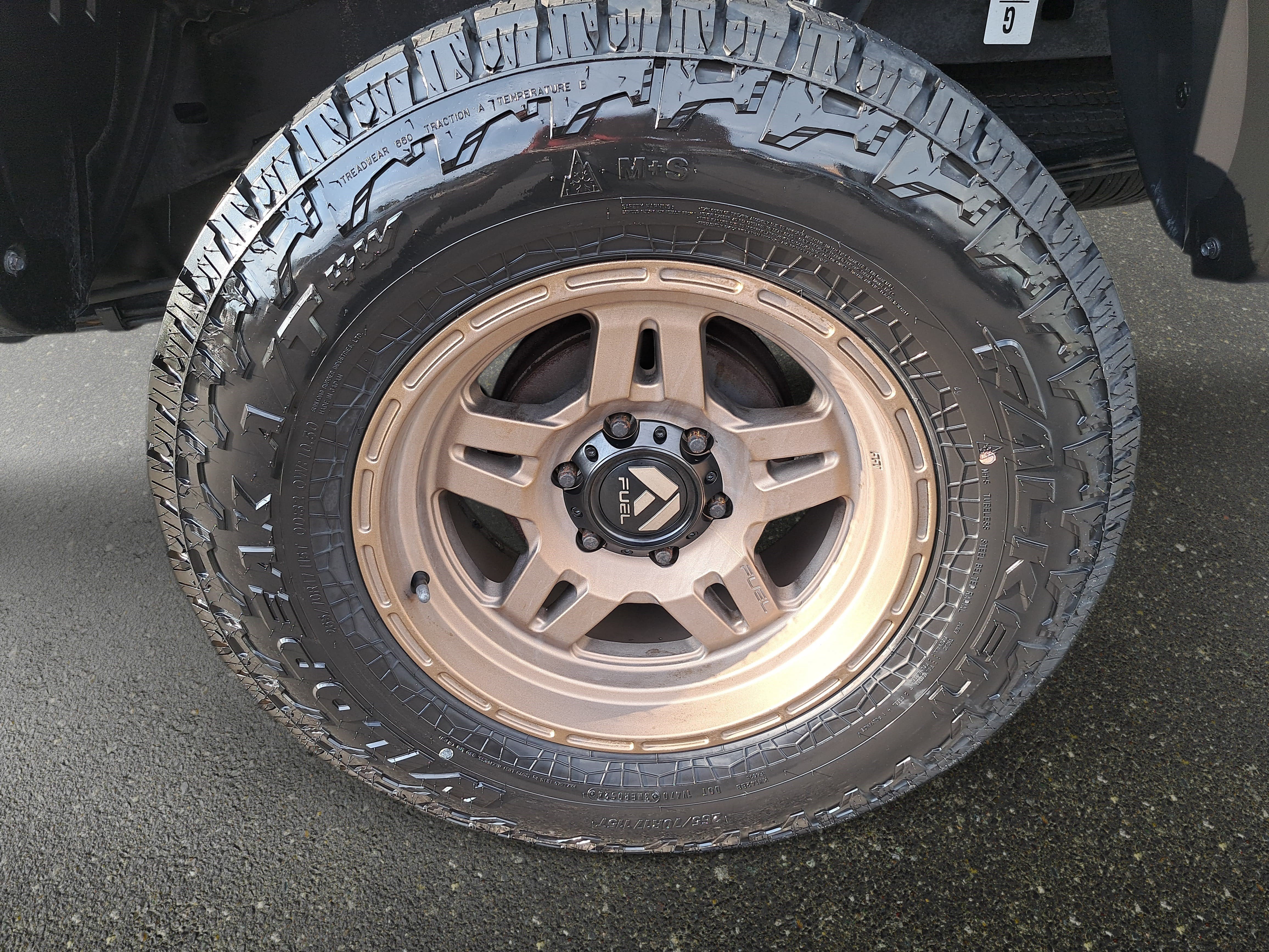 Used 2022 Toyota Tacoma SR AWD/4WD image 31