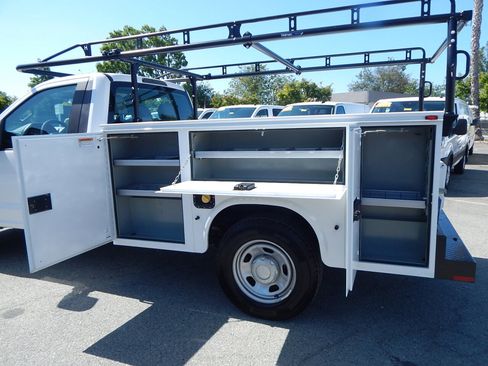 Used 2017 Ford F350 XL RWD image 3