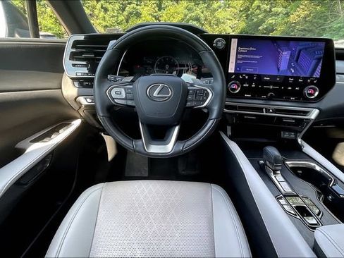 Certified 2023 Lexus RX 350 Premium Plus w/ Accessory Package AWD/4WD image 8