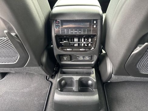 New 2025 Jeep Grand Cherokee L Altitude image 26